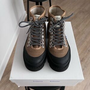 **SOLD** Proenza Schouler Women’s Canvas Hiking Boots Shoes size 37 BNIB